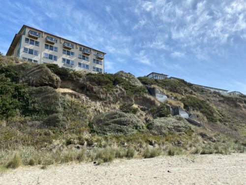 Seahorse Oceanfront Lodging 1